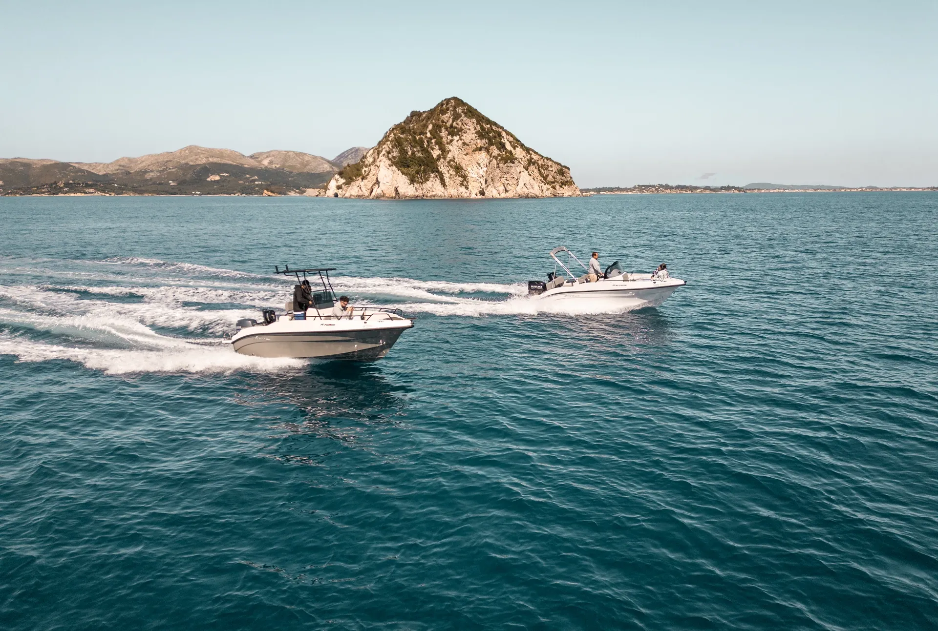 Pantheon boat rental